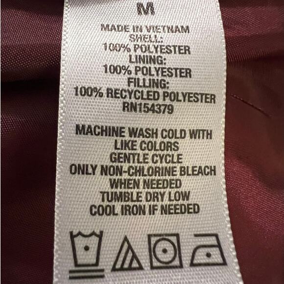 Aeropostale Women's Remixed Down Vest full zipper in Burgundy Size M - Picture 5 of 5